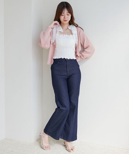 MAJESTIC LEGON(マジェスティックレゴン)の「フラワーモチーフボタンUVカットカーデ(カーディガン/ボレロ・レディース・ピンク/ブラック/ブルー系その他5/アイボリー・MEDIUM)」の6枚目の写真
