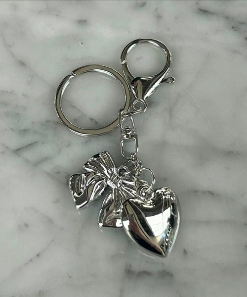 nomnom（ノムノム）の「【nomnom】シルバーリボンハートキーリング/キーホルダー（キーホルダー・レディース・シルバー・FREE）」の2枚目の写真
