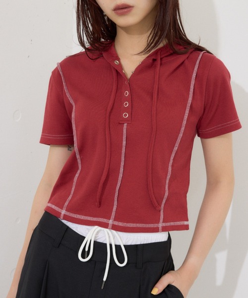 SLY（スライ）の「ROCK SEAM HOODIE ロック シーム フーディ 半袖 夏服（パーカー・レディース・レッド/オフホワイト/グレー/ブラック・FREE）」の4枚目の写真