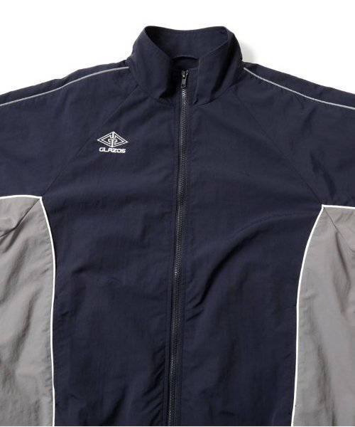 GLAZOS（グラソス）の「【大人向けサイズあり】パイピングジップアップジャケット（ブルゾン・キッズ・ブラック/ネイビー・S/M/L/LL）」の6枚目の写真