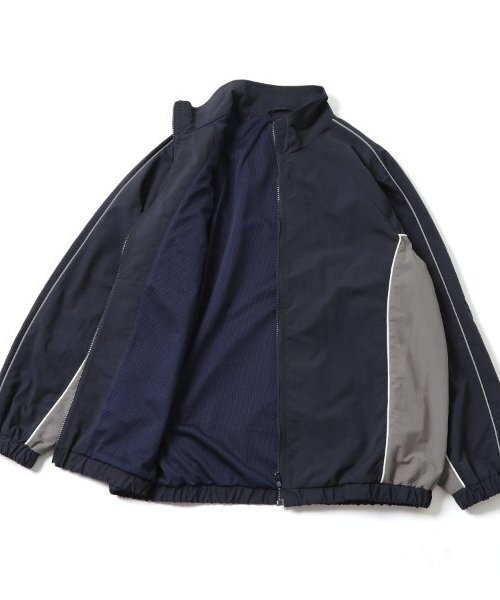 GLAZOS（グラソス）の「【大人向けサイズあり】パイピングジップアップジャケット（ブルゾン・キッズ・ブラック/ネイビー・S/M/L/LL）」の13枚目の写真