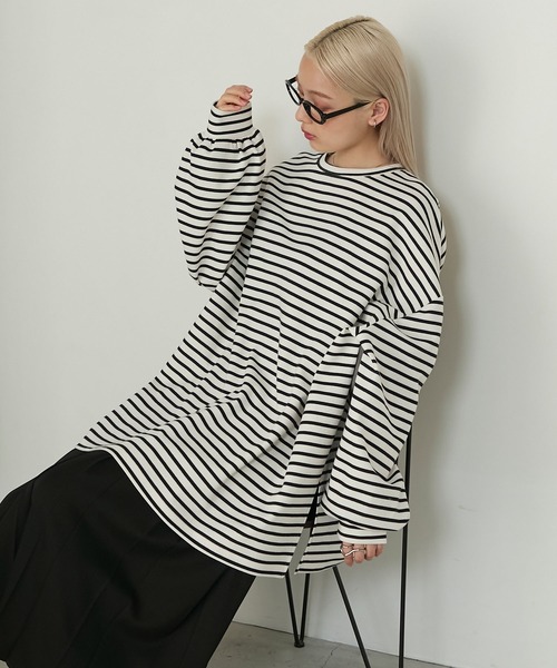 forksy.（フォルクシー）の「【forksy.】<エブリデイシリーズ>オーバーサイズスウェッティーシャツ（Tシャツ/カットソー・レディース・杢グレー/ブラック/アイボリー/ネイビー/ミント/ダークブラウン/ダークブルー/プラム/ブラック系/チャコール/グレイッシュブルー/グレー系/ライトベージュ/ライトブルー/ブラウン系/スモークピンク/ダークグリーン/バーガンディー/チェリーレッド/テラコッタ・FREE/SHORT）」の3枚目の写真