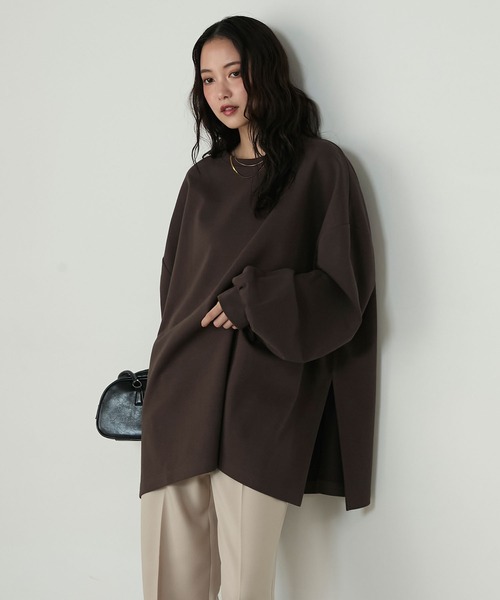 forksy.（フォルクシー）の「【forksy.】<エブリデイシリーズ>オーバーサイズスウェッティーシャツ（Tシャツ/カットソー・レディース・杢グレー/ブラック/アイボリー/ネイビー/ミント/ダークブラウン/ダークブルー/プラム/ブラック系/チャコール/グレイッシュブルー/グレー系/ライトベージュ/ライトブルー/ブラウン系/スモークピンク/ダークグリーン/バーガンディー/チェリーレッド/テラコッタ・FREE/SHORT）」の7枚目の写真