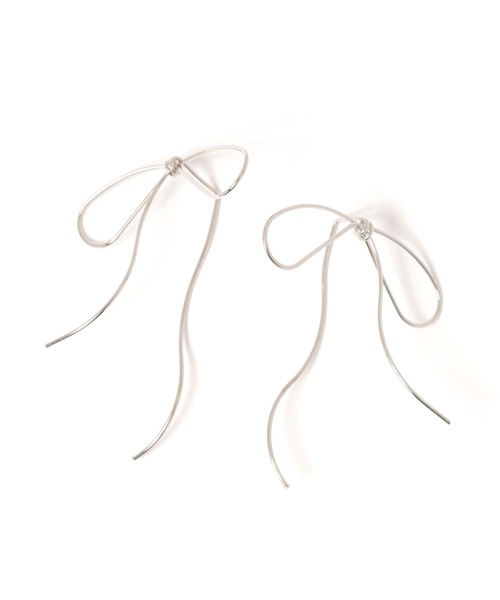 LAKOLE(ラコレ)の「ラインリボンピアス / 144546(ピアス(両耳用)・レディース・その他1/その他2・FREE)」の1枚目の写真