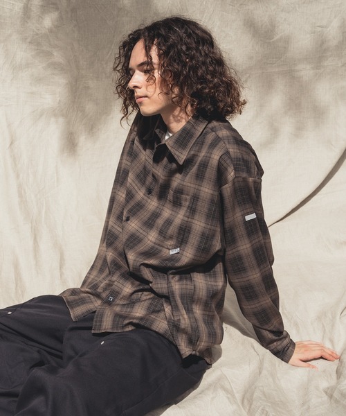 kutir(クティール)の「アソートピスチェックシャツ(シャツ/ブラウス・メンズ・ブラウン/ネイビー/ブラック・MEDIUM/LARGE)」の3枚目の写真