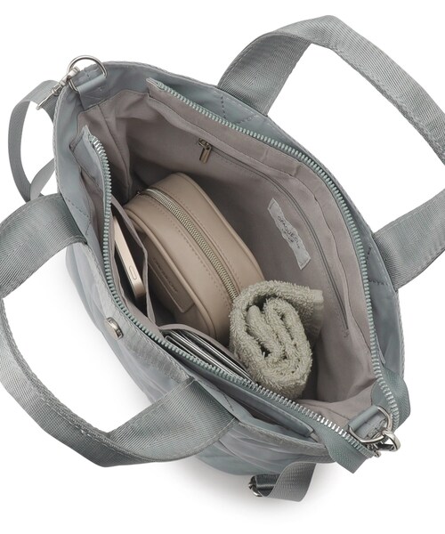 OPAQUE.CLIP（オペークドットクリップ）の「◆【2WAY】トライアングルミドルトートバッグ（トートバッグ・レディース・ベージュ/チャコールグレー/ブラック/グレー系4・00）」の7枚目の写真