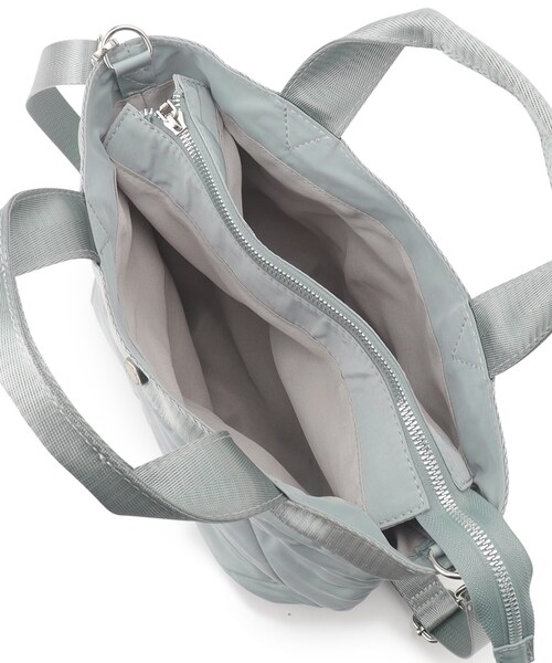 OPAQUE.CLIP（オペークドットクリップ）の「◆【2WAY】トライアングルミドルトートバッグ（トートバッグ・レディース・ベージュ/チャコールグレー/ブラック/グレー系4・00）」の8枚目の写真