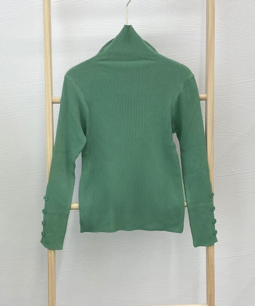 Miniministore（ミニミニストア）の「タートルネックニットトップス 袖口ボタン（ニット/セーター・レディース・ブラック/ピンクベージュ/ブラウン/グリーン・FREE）」の17枚目の写真