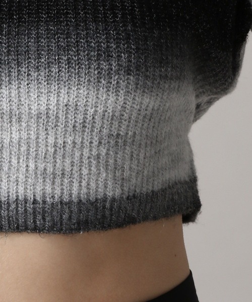 FOREVER 21（フォーエバー トゥエンティーワン）の「【2024FW】グラデクロップドニット（ニット/セーター・レディース・ブラック/ベージュ・FREE）」の19枚目の写真