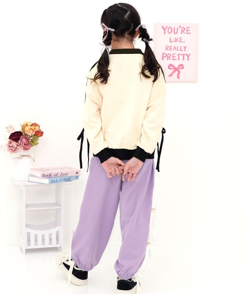 Bee des Bee（ビーデスビー）の「袖リボントラックジャケット（ブルゾン・キッズ・アイボリー/ライトブルー/ブラック/ピンク・110cm/100cm/150cm/140cm/130cm/120cm）」の19枚目の写真