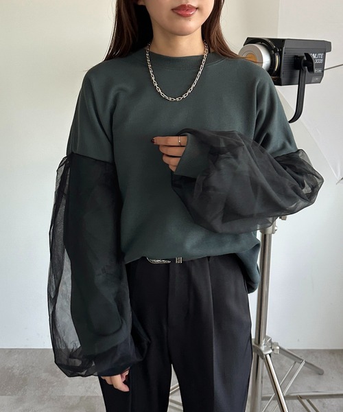 apres jour mignon(アプレジュールミニョン)の「袖チュールスウェット【ZOZOTOWN限定アイテム】(スウェット・レディース・パープル/グリーン/ブラック・X-LARGE/フリー)」の15枚目の写真