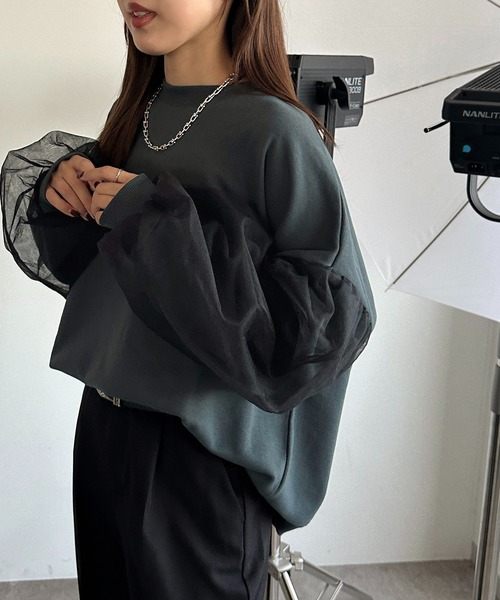 apres jour mignon(アプレジュールミニョン)の「袖チュールスウェット【ZOZOTOWN限定アイテム】(スウェット・レディース・パープル/グリーン/ブラック・X-LARGE/フリー)」の16枚目の写真