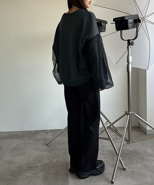 apres jour mignon(アプレジュールミニョン)の「袖チュールスウェット【ZOZOTOWN限定アイテム】(スウェット・レディース・パープル/グリーン/ブラック・X-LARGE/フリー)」の20枚目の写真