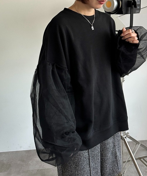 apres jour mignon(アプレジュールミニョン)の「袖チュールスウェット【ZOZOTOWN限定アイテム】(スウェット・レディース・パープル/グリーン/ブラック・X-LARGE/フリー)」の6枚目の写真