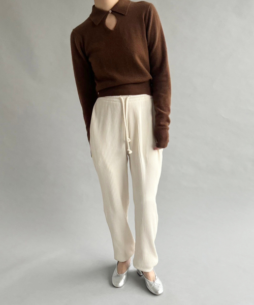 BASERANGE(ベースレンジ)の「【BASERANGE/ベースレンジ】SWEAT PANTS(その他パンツ・レディース・ブラック/ホワイト・XX-SMALL/X-SMALL)」の9枚目の写真