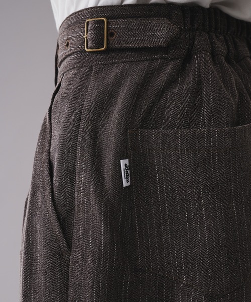 Adoon plain（アドーンプレーン）の「STRIPE WIDE GURKHA PANTS / ストライプワイドグルカパンツ（その他パンツ・メンズ・ブラウン/チャコールグレー・MEDIUM/LARGE）」の17枚目の写真