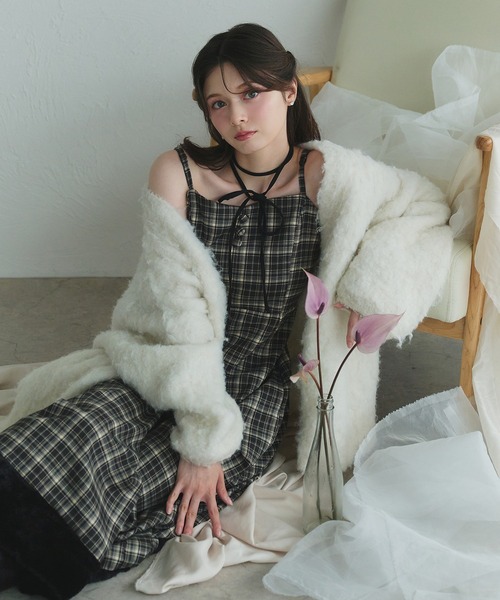 fupel(フぺル)の「Multi-way check fur cami one piece / マルチウェイチェックファーキャミワンピース(ワンピース・レディース・ブラック/ブラウン系その他・FREE)」の5枚目の写真