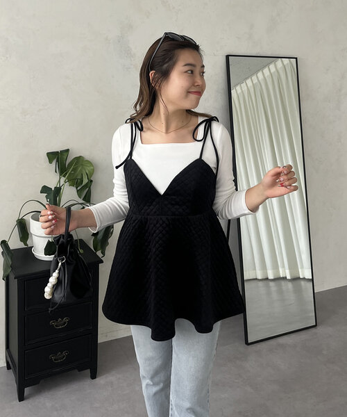 prose verse（プロズヴェール）の「【MOMO COLLECTION】キルティングベロアVネックペプラムビスチェ（キャミソール・レディース・ブラック・MEDIUM/LARGE）」の6枚目の写真