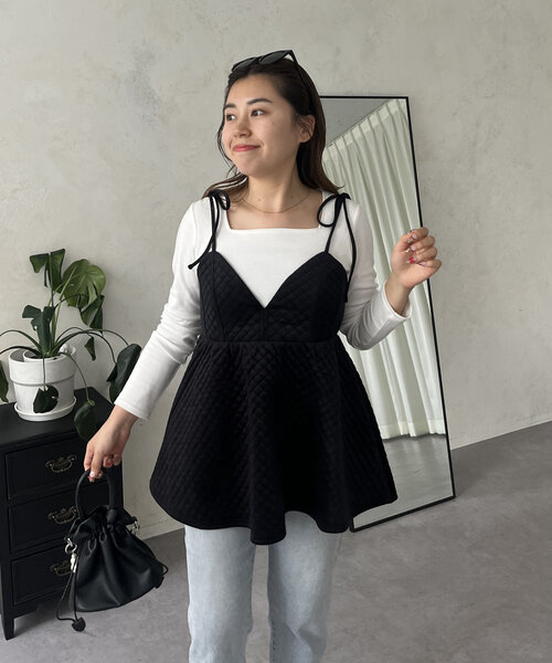 prose verse（プロズヴェール）の「【MOMO COLLECTION】キルティングベロアVネックペプラムビスチェ（キャミソール・レディース・ブラック・MEDIUM/LARGE）」の8枚目の写真