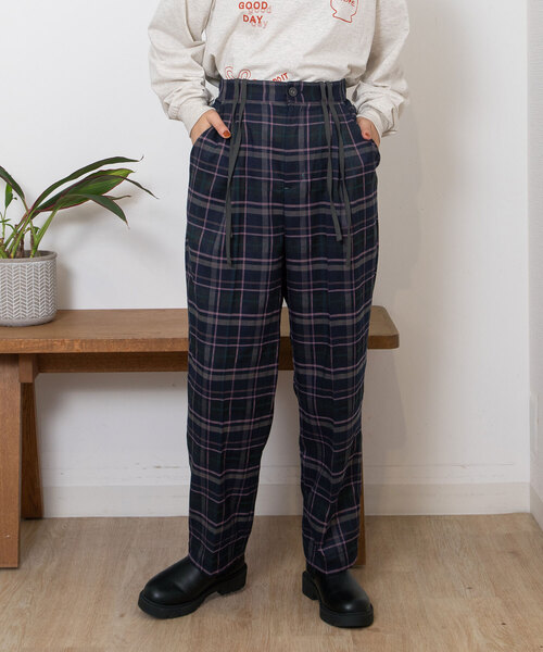 POU DOU DOU（プードゥドゥ）の「タータンチェックダブルリボンパンツ（その他パンツ・レディース・ダークブラウン/ネイビー・M）」の5枚目の写真