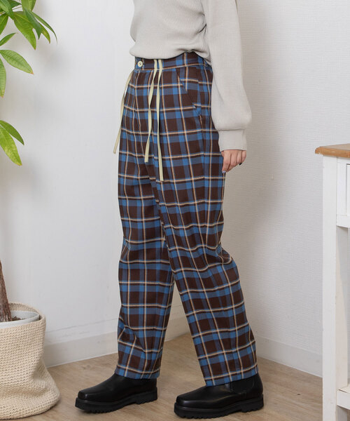 POU DOU DOU（プードゥドゥ）の「タータンチェックダブルリボンパンツ（その他パンツ・レディース・ダークブラウン/ネイビー・M）」の13枚目の写真