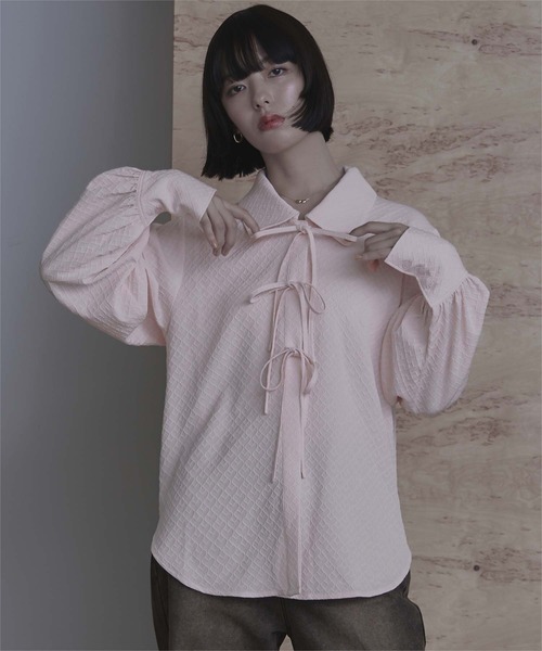 ビッグカラーフロントリボンブラウス