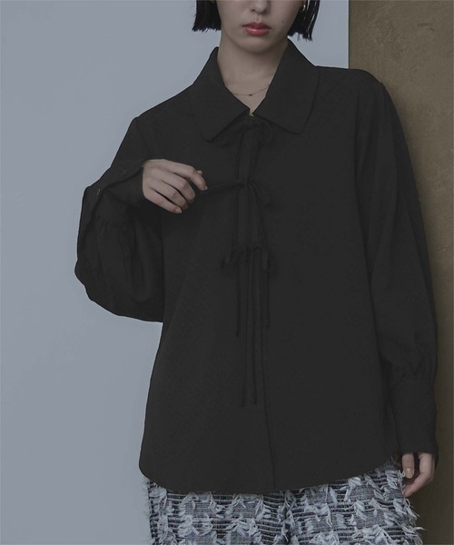 ビッグカラーフロントリボンブラウス