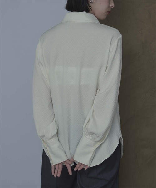 ビッグカラーフロントリボンブラウス