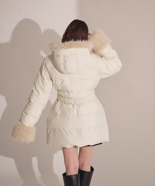 fupel（フぺル）の「Mid-length padded fur coat / ミドル丈中綿