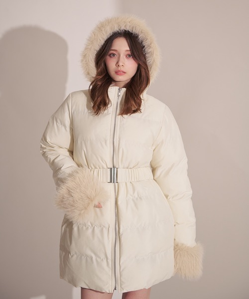 fupel（フぺル）の「Mid-length padded fur coat / ミドル丈中綿