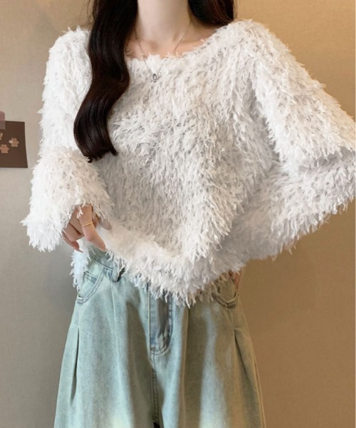 kirakiraShop(キラキラショップ)の「フェザー フリンジ ボリューム ニット トップス(ニット/セーター・レディース・ホワイト/ピンク/ブラック/ブルー・FREE)」の9枚目の写真
