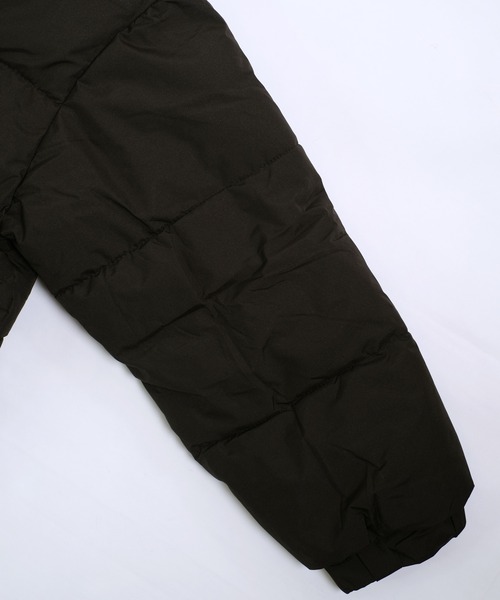 【ほぼ未使用品】BALLY 中綿入りブルゾン　made in Italy ほぼ未使用品】BALLY 中綿入りブルゾン made in Italy