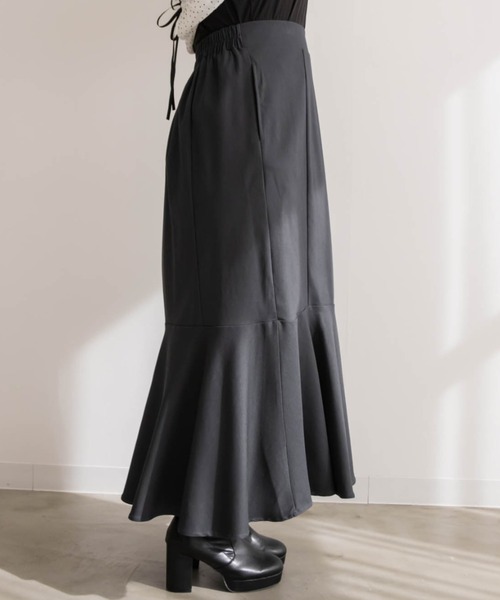 CLETTE(クレット)の「ストレッチマーメイドスカート(スカート・レディース・ブラック/チャコールグレー/アイボリー・LL/3L/4L)」の11枚目の写真
