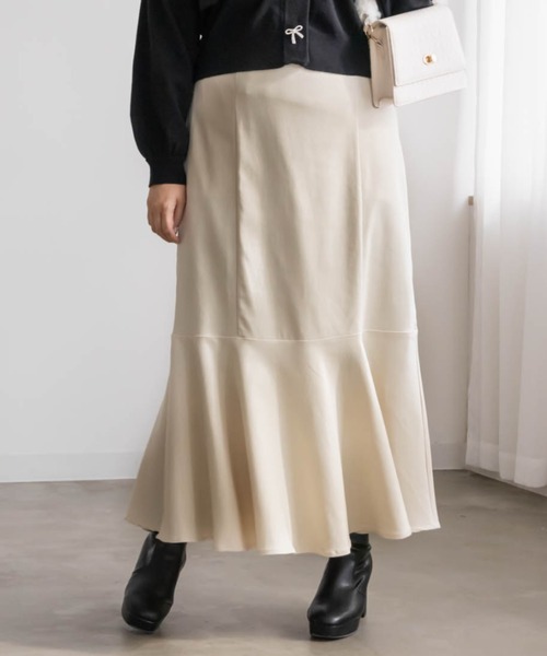 CLETTE(クレット)の「ストレッチマーメイドスカート(スカート・レディース・ブラック/チャコールグレー/アイボリー・LL/3L/4L)」の20枚目の写真