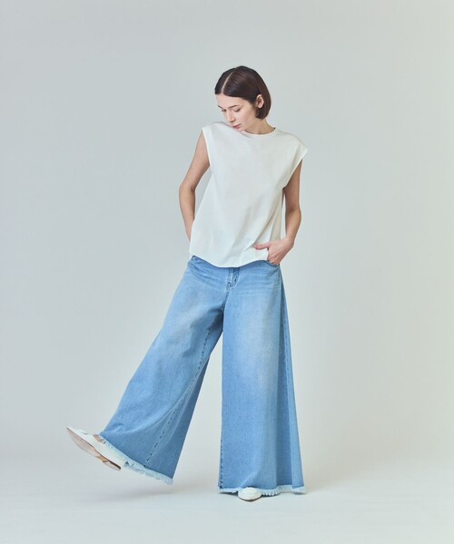 GRACE CLASS（グレースクラス）の「バックロゴ刺繍ノースリーブ（Tシャツ/カットソー・レディース・ホワイト/ブラック・36）」の10枚目の写真