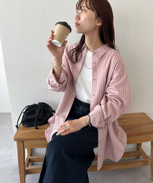 DISCOAT(ディスコート)の「【新色追加!/WEB限定】ダブルストライプシャツ(シャツ/ブラウス・レディース・サックスブルー/ピンク/オフホワイト/ミント/グレイッシュベージュ・MEDIUM)」の6枚目の写真