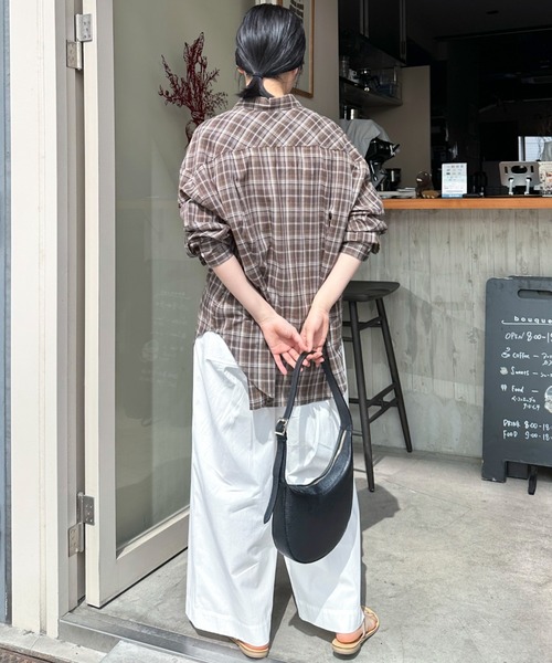 Doux archives（ドゥアルシーヴ）の「シアーチェックシャツ（シャツ/ブラウス・レディース・ブルー/ブラウン・38）」の5枚目の写真