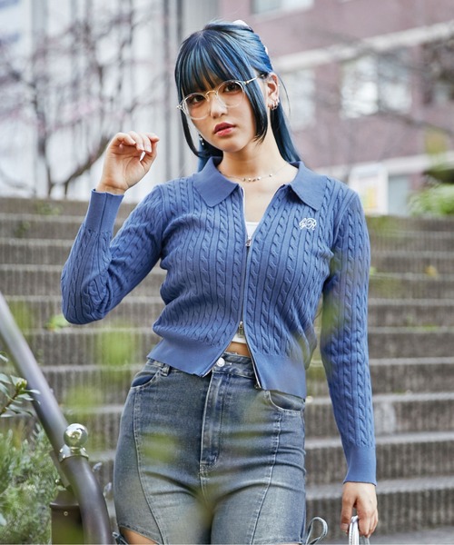 GORGE(ゴージ)の「《ケーブル編み×ジップアップ》レディース ニット カーディガン風トップス 羽織り 春秋冬(カーディガン/ボレロ・レディース・オフホワイト/その他/チャコール/ボルドー/ピンク/ライトブルー/ブラウン/ブルー/ブラック・F)」の6枚目の写真