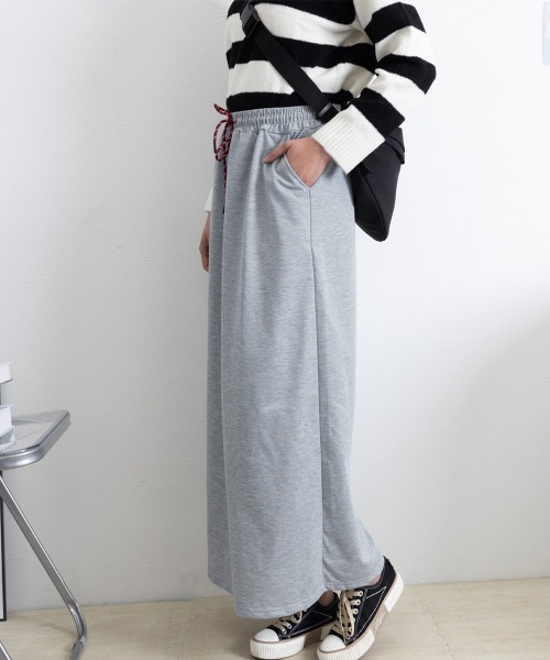 Miniministore(ミニミニストア)の「スウェットロングスカート バックスリット(スカート・レディース・ネイビー/ワインレッド/ブラック/グレー・FREE)」の20枚目の写真