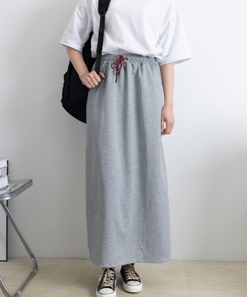 Miniministore(ミニミニストア)の「スウェットロングスカート バックスリット(スカート・レディース・ネイビー/ワインレッド/ブラック/グレー・FREE)」の8枚目の写真
