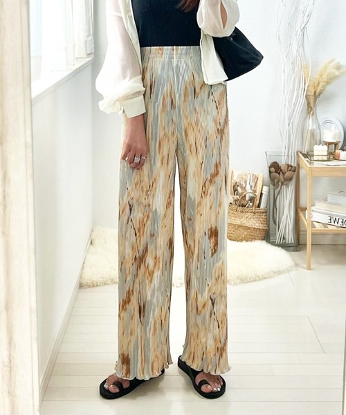 aquagarage（アクアガレージ）の「柄プリーツパンツ（その他パンツ・レディース・ブラウン系その他2/ブラック系その他2/ブルー系その他2/グレー系その他/ブラウン系その他/ブルー系その他3・M/L）」の21枚目の写真