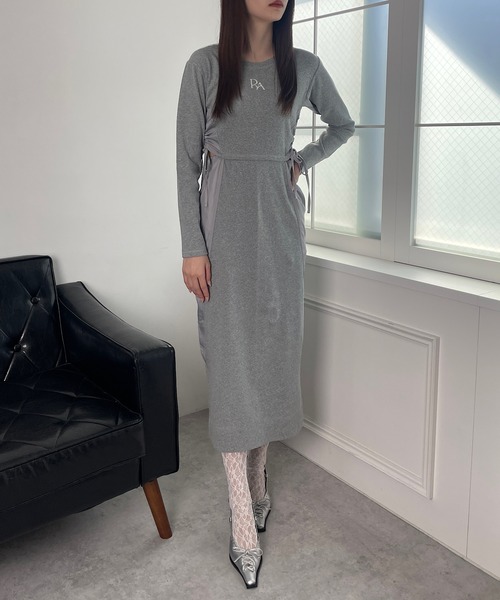 ROGER AND RAW（ロジャーアンドロウ）の「ナイロン切替ギャザーワンピース（ワンピース・レディース・グレー/カーキ/ブラック・FREE）」の11枚目の写真