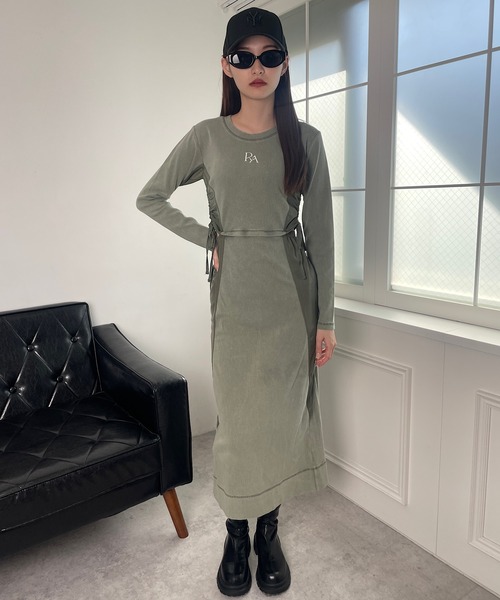 ROGER AND RAW（ロジャーアンドロウ）の「ナイロン切替ギャザーワンピース（ワンピース・レディース・グレー/カーキ/ブラック・FREE）」の4枚目の写真