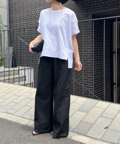 Jena espace merveilleux（ジェナ　エスパスメルヴェイユ）の「【お気に入り件数1万人突破！】【サラサラ素材で涼しく着れる】ビッグ変形Tシャツ（Tシャツ/カットソー・レディース・レッド/グリーン/ブラック/ブラック系その他/チャコールグレー/オフホワイト/バイオレット/ライトグレー/イエロー/ネイビー・FREE）」の11枚目の写真