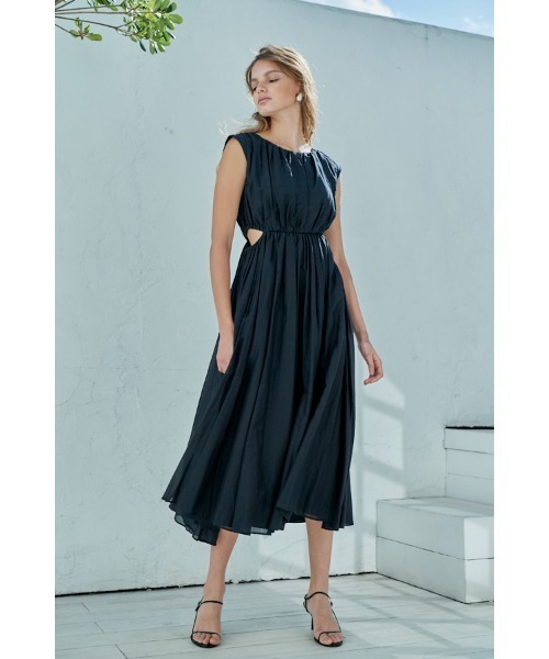 Estella.K(エステラケー)の「Ravello Silk Long Dress カットアウトコットンシルクドレス(ワンピース・レディース・オフホワイト/ブラック/ロイヤルブルー/コーラルピンク・FREE)」の10枚目の写真