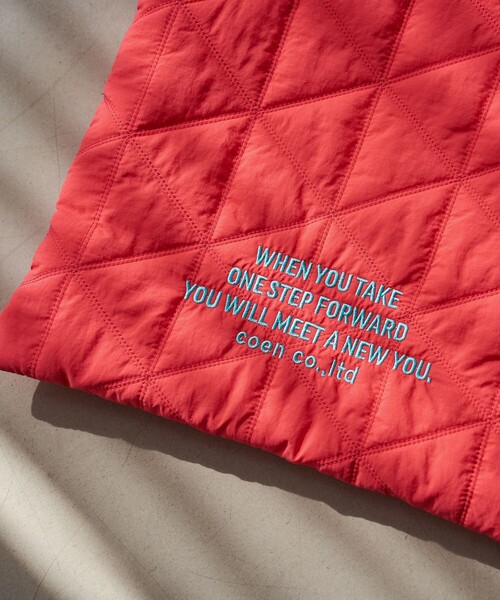 coen（コーエン）の「ロゴ刺繍 幾何柄 キルトトートバッグ（トートバッグ・レディース・オフホワイト/シルバー/ブラック/オレンジ/コバルトブルー/ネイビー/レッド/ロイヤルブルー/その他1/その他2/その他3/その他4/クリーム/ダークブラウン/ライトピンク・FREE）」の21枚目の写真