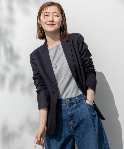 23区 S(ニジュウサンクチイサイサイズ)の「【セットアップ対応/洗える】ストレッチシャンブレー テーラードジャケット(テーラードジャケット・レディース・ネイビー系/ライトグレー系・32/34)」の2枚目の写真