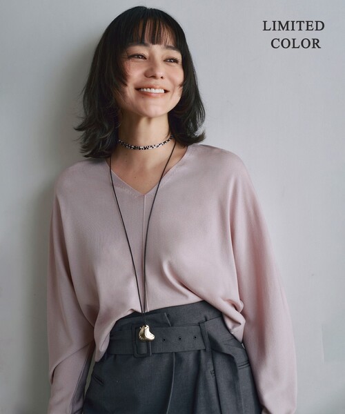 ICB（アイシービー）の「シンセティックハイゲージ Vネックニット（ニット/セーター・レディース・アイボリー系/モスグリーン系/ピンク系/ブラック系/ライトイエロー系・LARGE）」の7枚目の写真