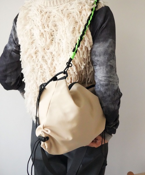 美品★ドゥルカマラ ヘリンボーン フード コート ドロップショルダー サイズ0 美品☆ドゥルカマラ ヘリンボーン フード コート ドロップ