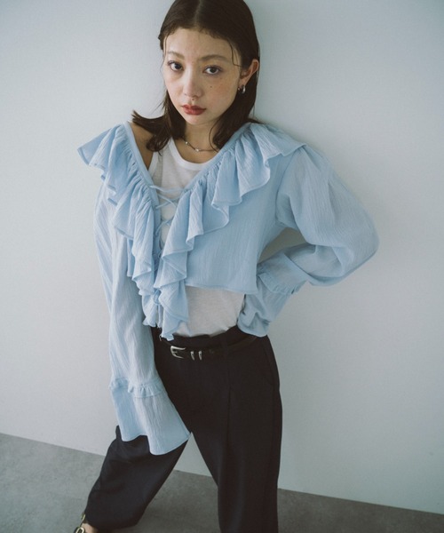 HANNE(アン)の「レースアップフリルブラウス(シャツ/ブラウス・レディース・ホワイト/ブルー・FREE)」の3枚目の写真